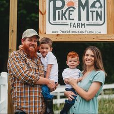 Picture of Pike Mountain Farm family